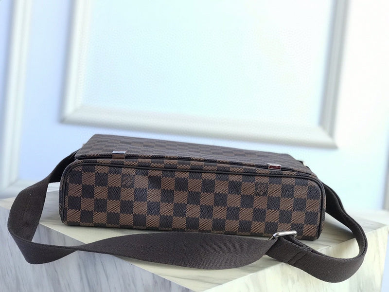 Louis Vuitton Luxury Bags 2703