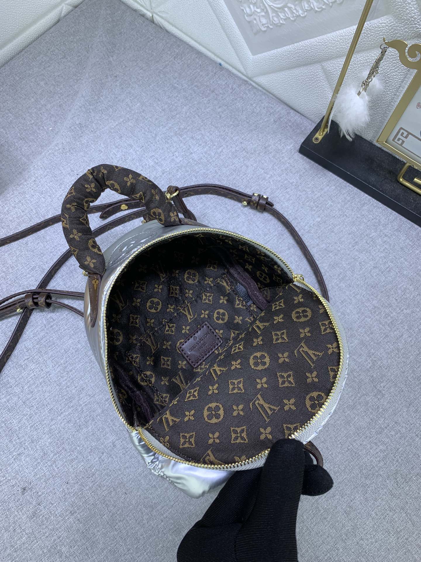 New Bag Louis Vuitton  640