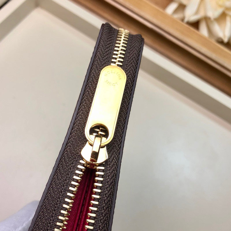 Louis Vuitton Luxury Bags 2409