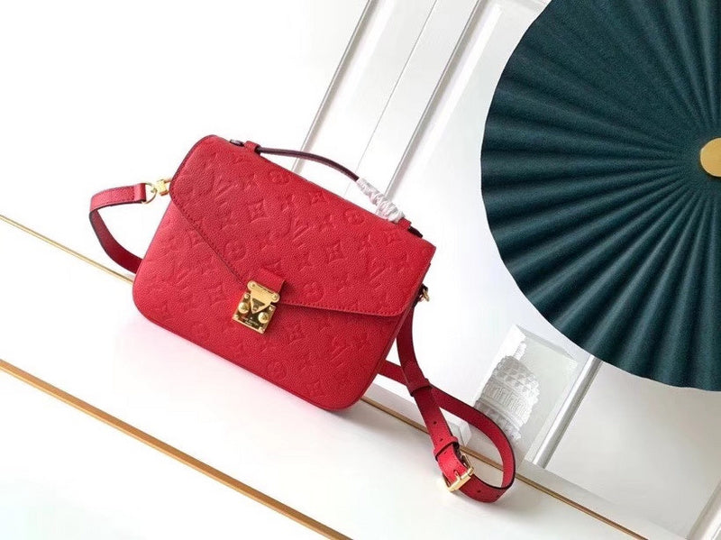 Louis Vuitton Luxury Bags 2635