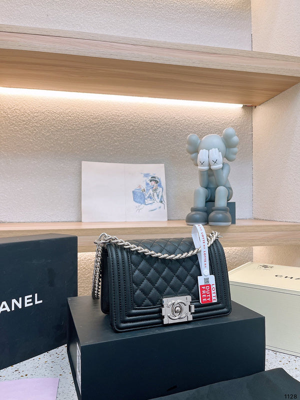 aura-bags - Chanel Bags - 7042