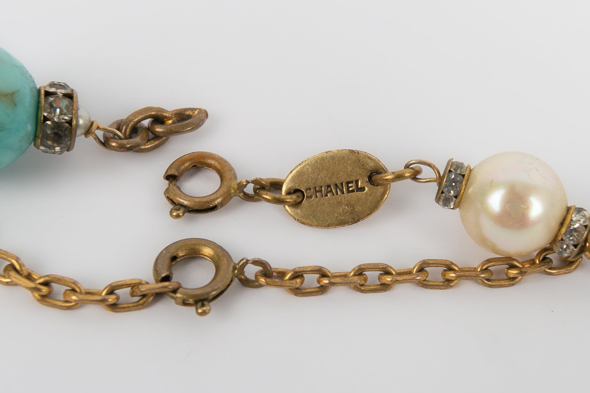 Collier. / sautoir ancien Chanel