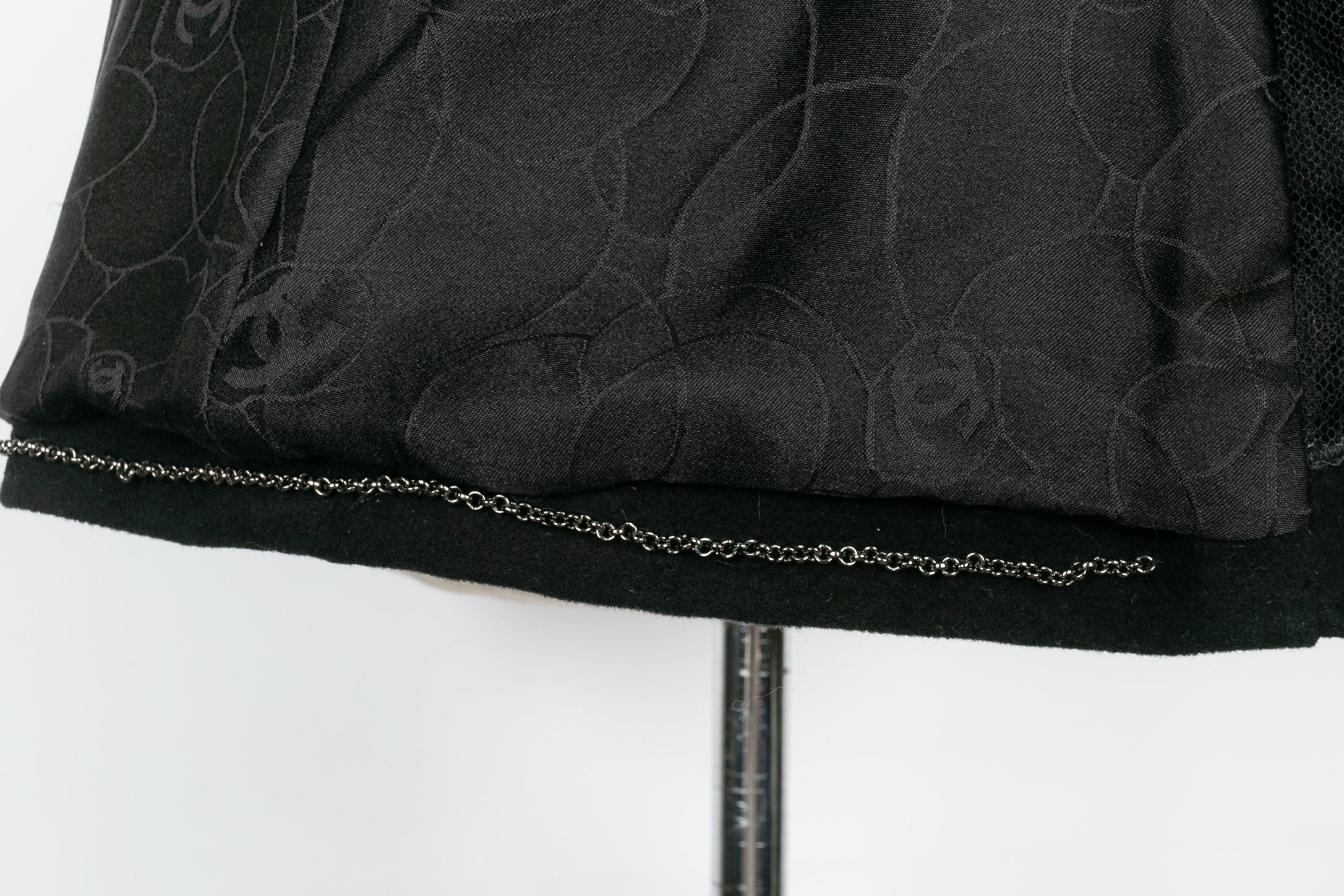 Veste �� paillettes Chanel
