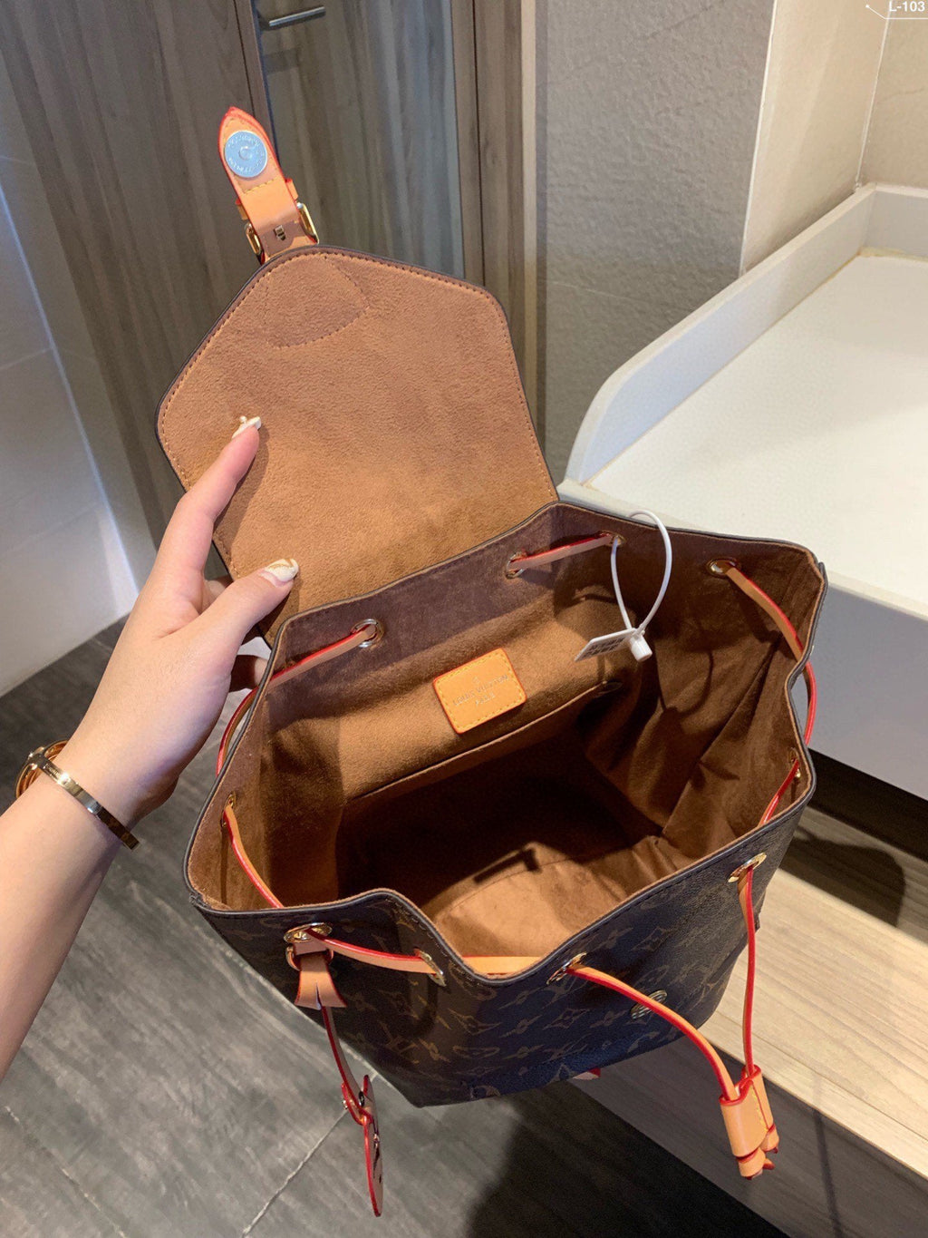 Aura Bags - Luxury Handbags Louis Vuitton 477