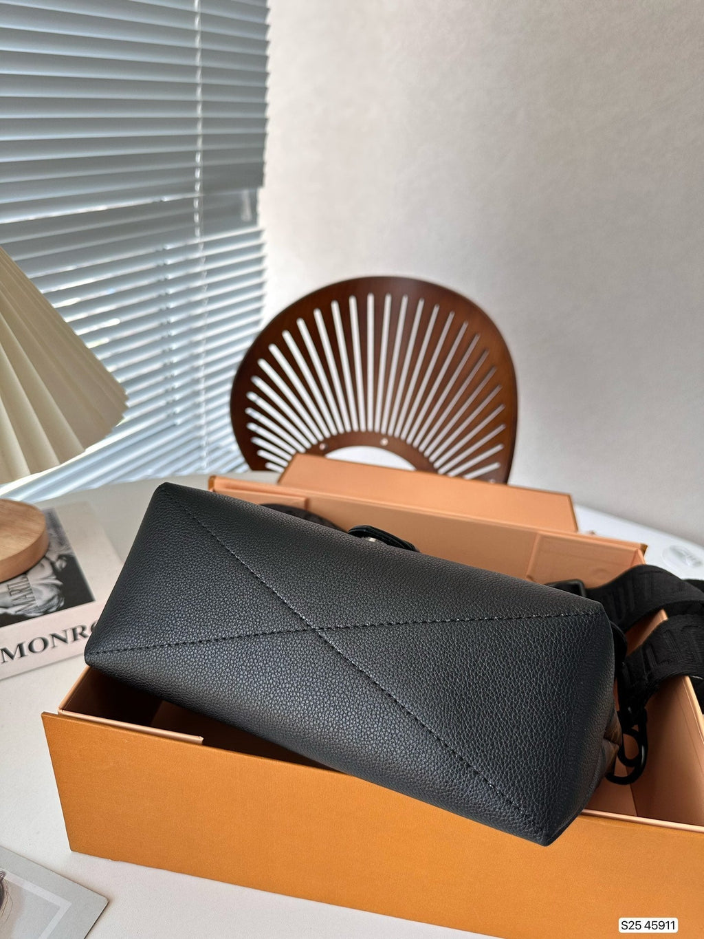 Luxury Bags Louis Vuitton  840