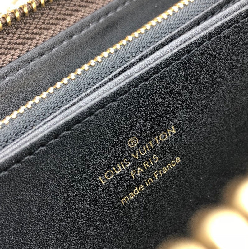 Louis Vuitton Luxury Bags 2406