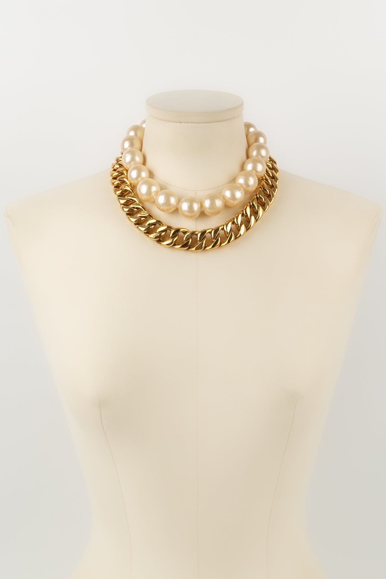 Collier Chanel