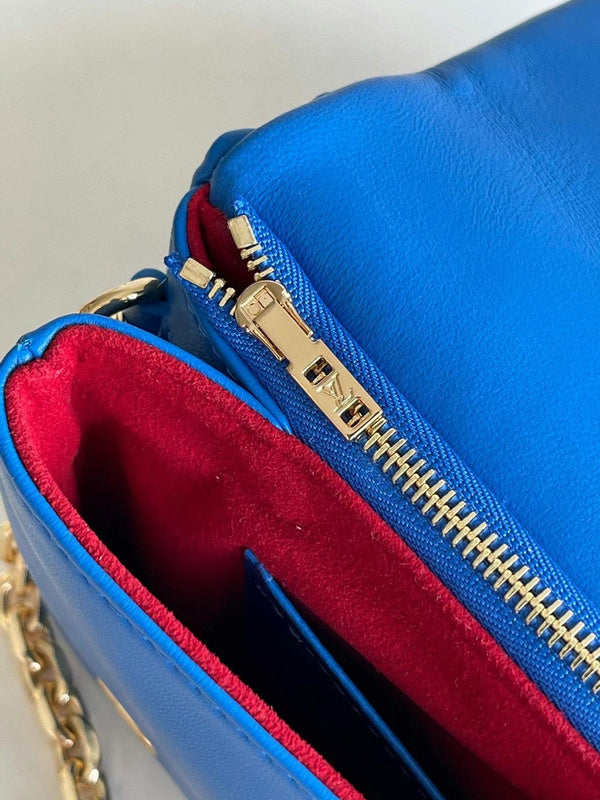 Louis Vuitton Luxury Bags 2469