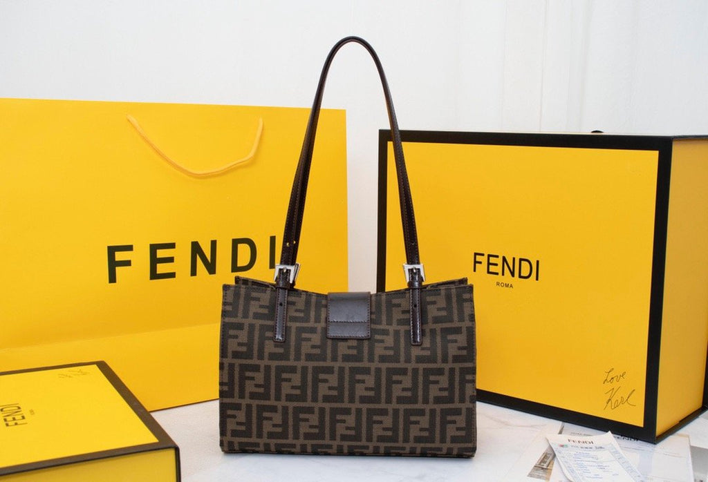 Designer Handbags Fendi 022