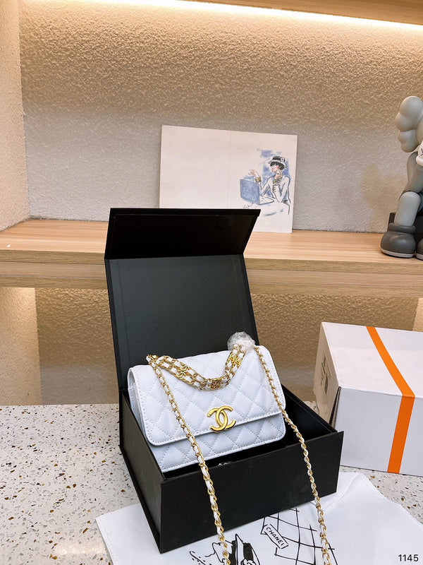 aura-bags - Chanel Bags - 7094
