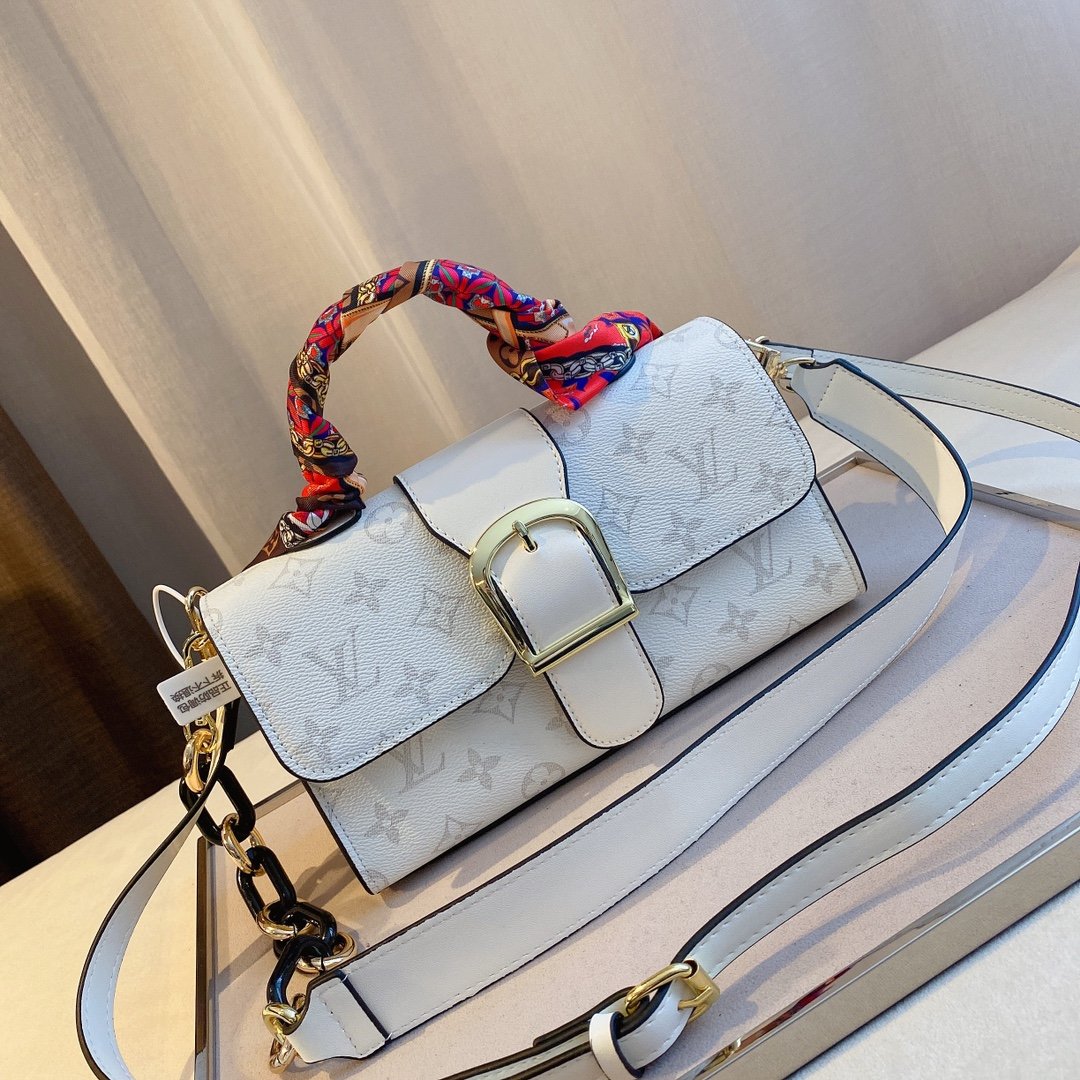 Designer Handbags louis vuitton 090