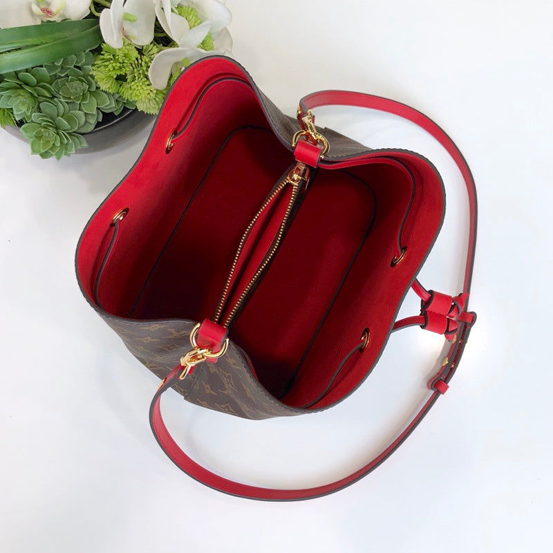 Louis Vuitton Luxury Bags 2692
