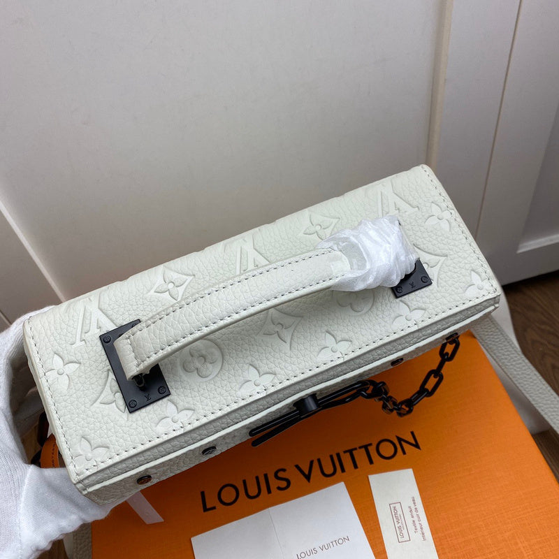 Louis Vuitton Luxury Bags 1892