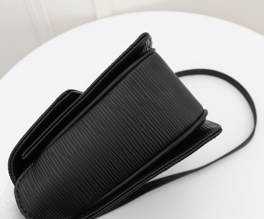 Designer Handbags Fendi 091
