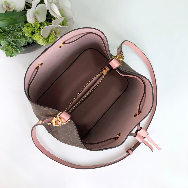 Louis Vuitton Luxury Bags 2691