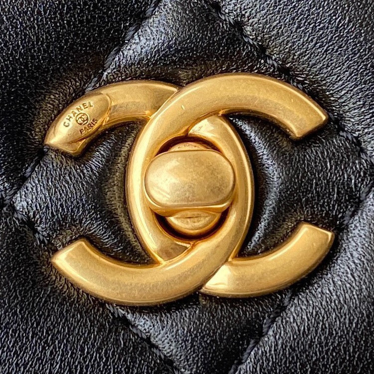 aura-bags - Chanel Bags - 7617