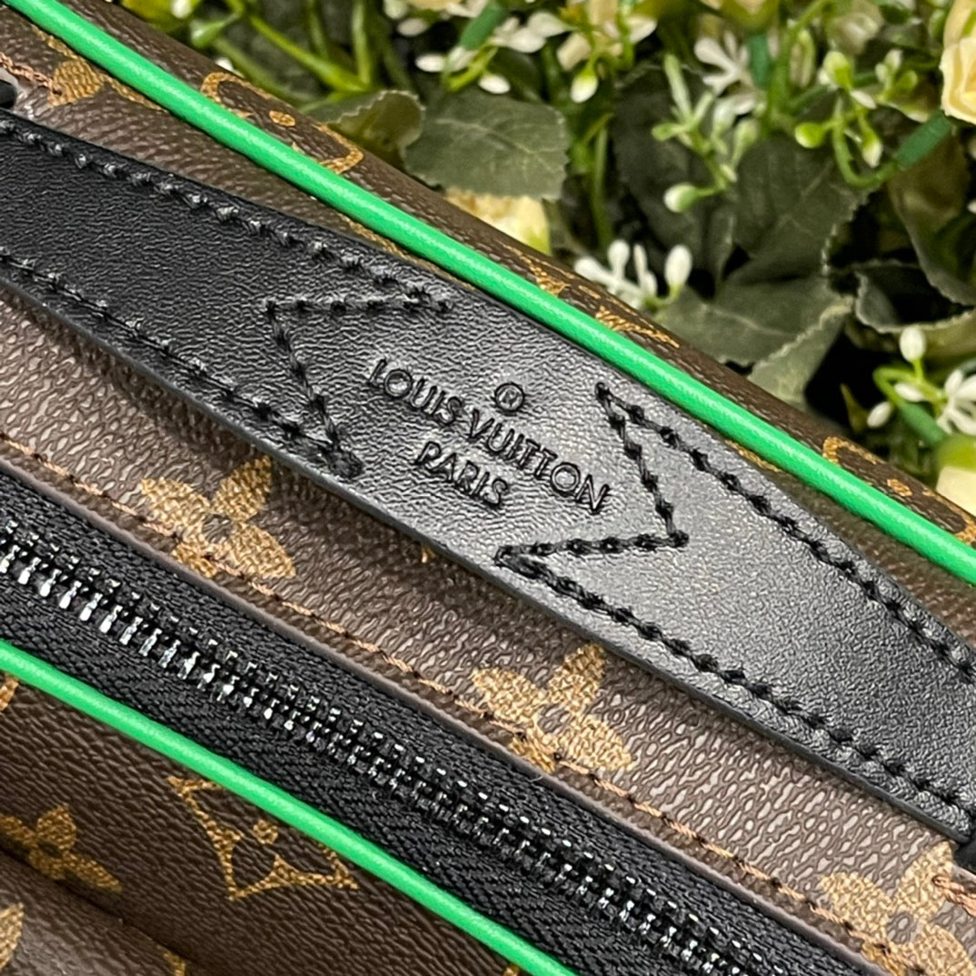 Luxury Bags Louis Vuitton  851