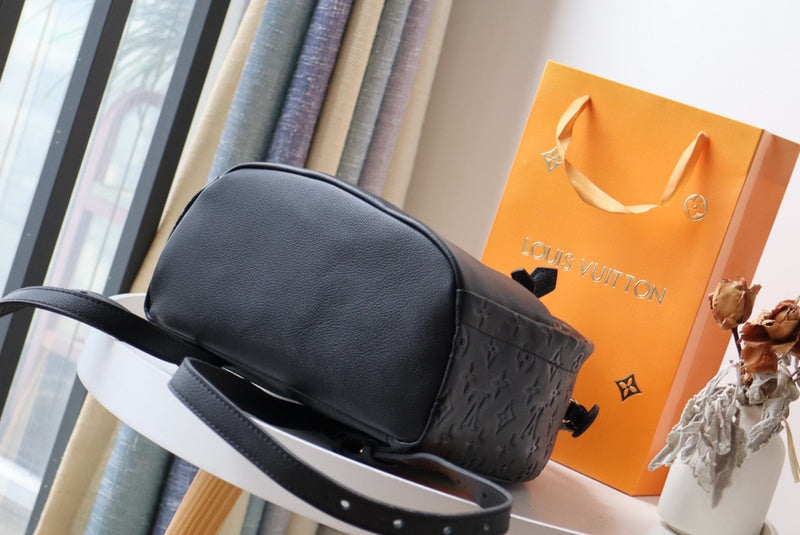 Louis Vuitton Luxury Bags 2828