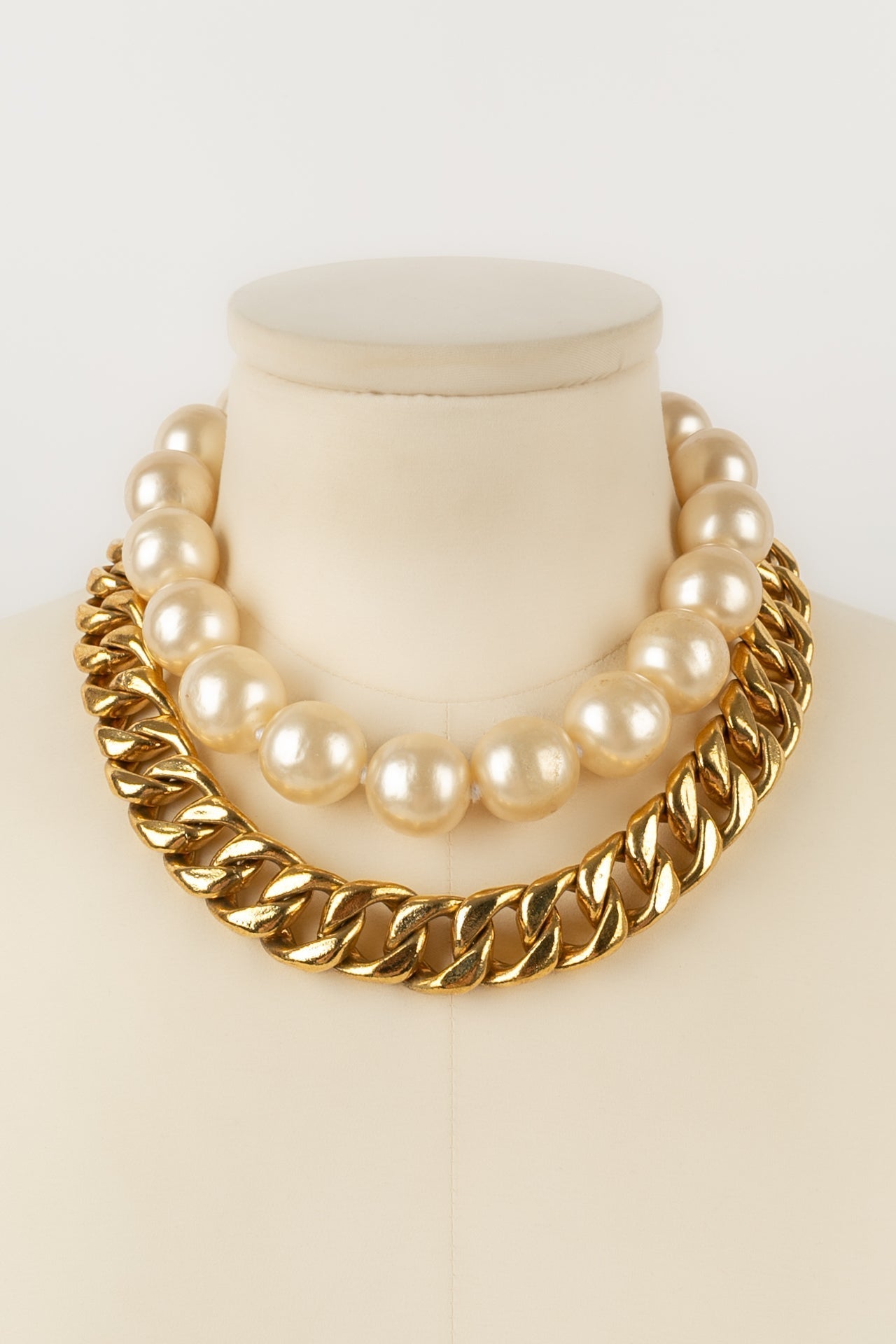 Collier Chanel