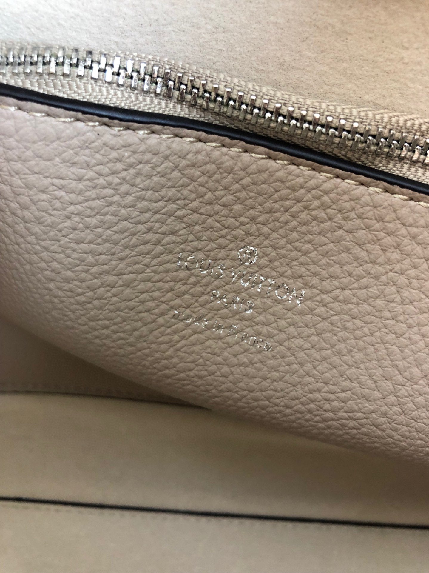 Designer Handbags louis vuitton 050