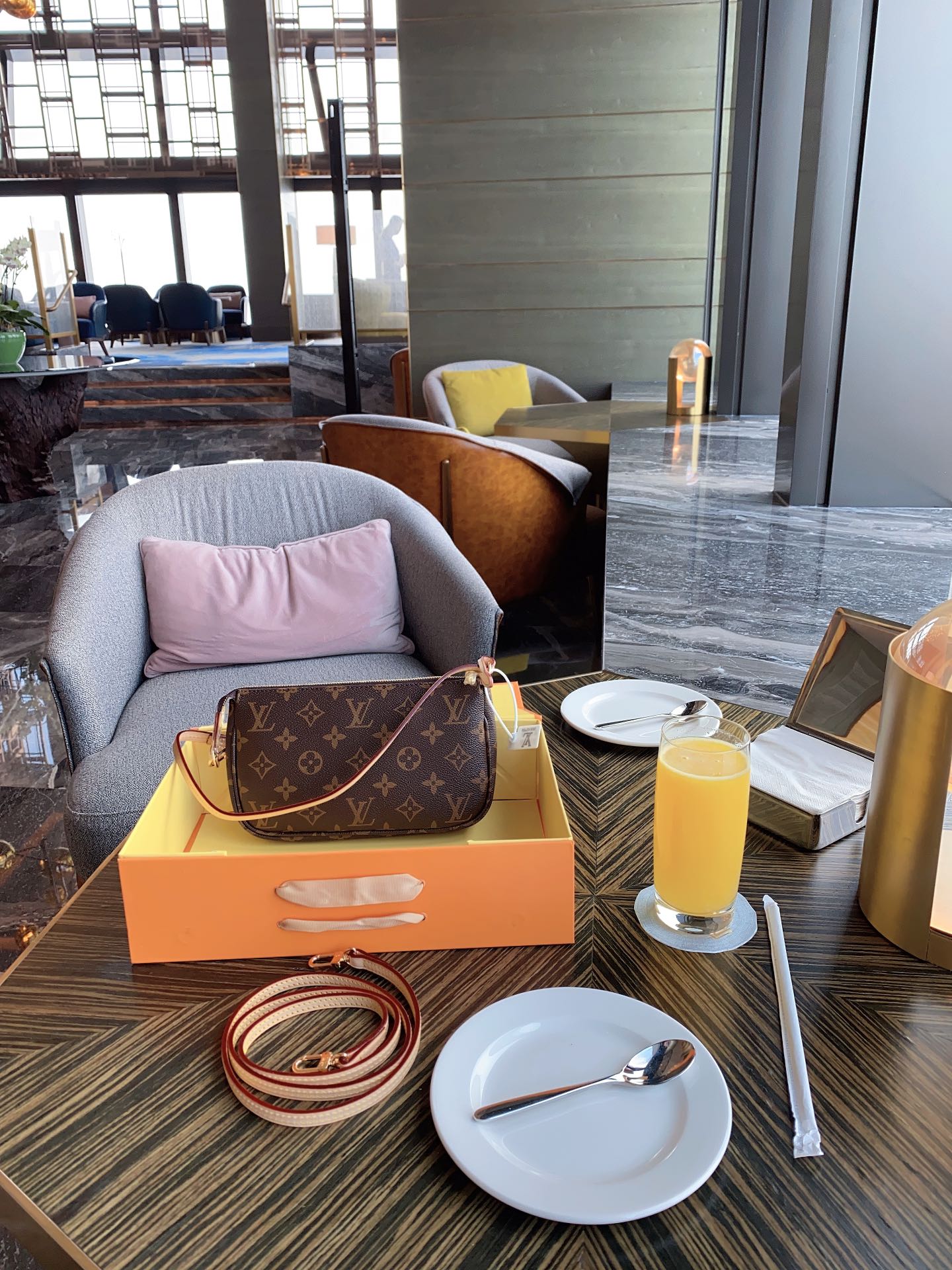 Designer Handbags louis vuitton 072