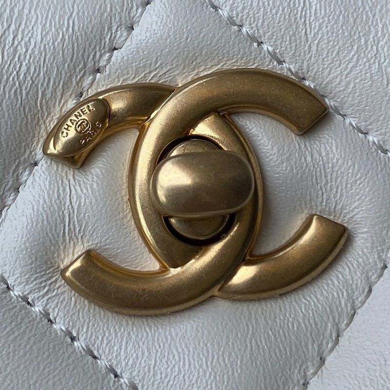 aura-bags - Chanel Bags - 7621