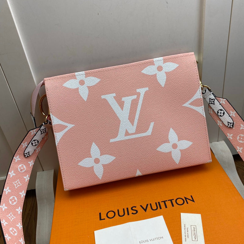 Louis Vuitton Luxury Bags 1846