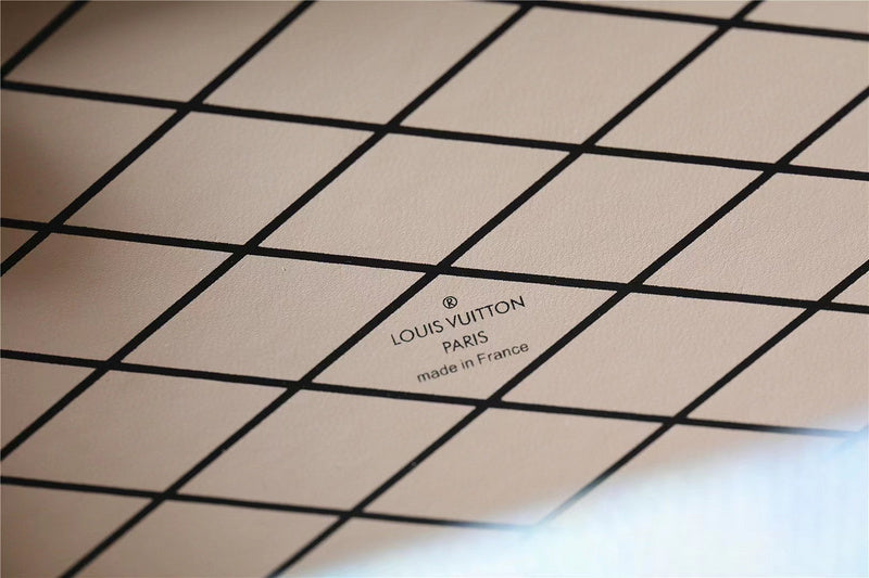 Luxury - Louis Vuitton Bags - 112