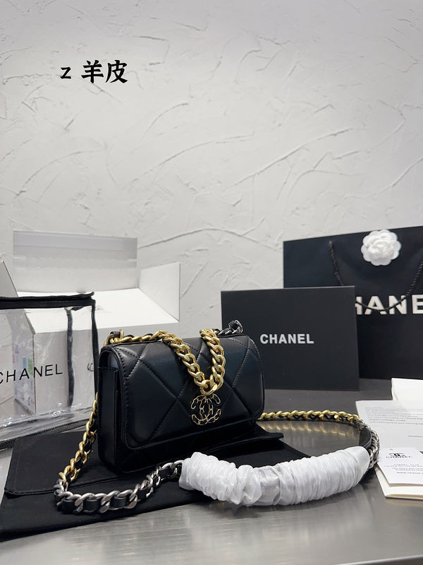 aura-bags - Chanel Bags - 7081