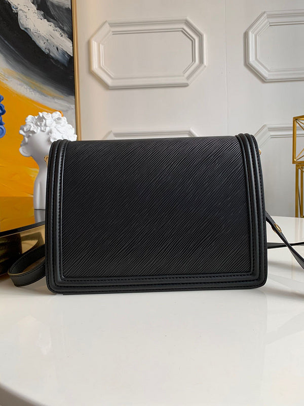 Louis Vuitton Luxury Bags 1826