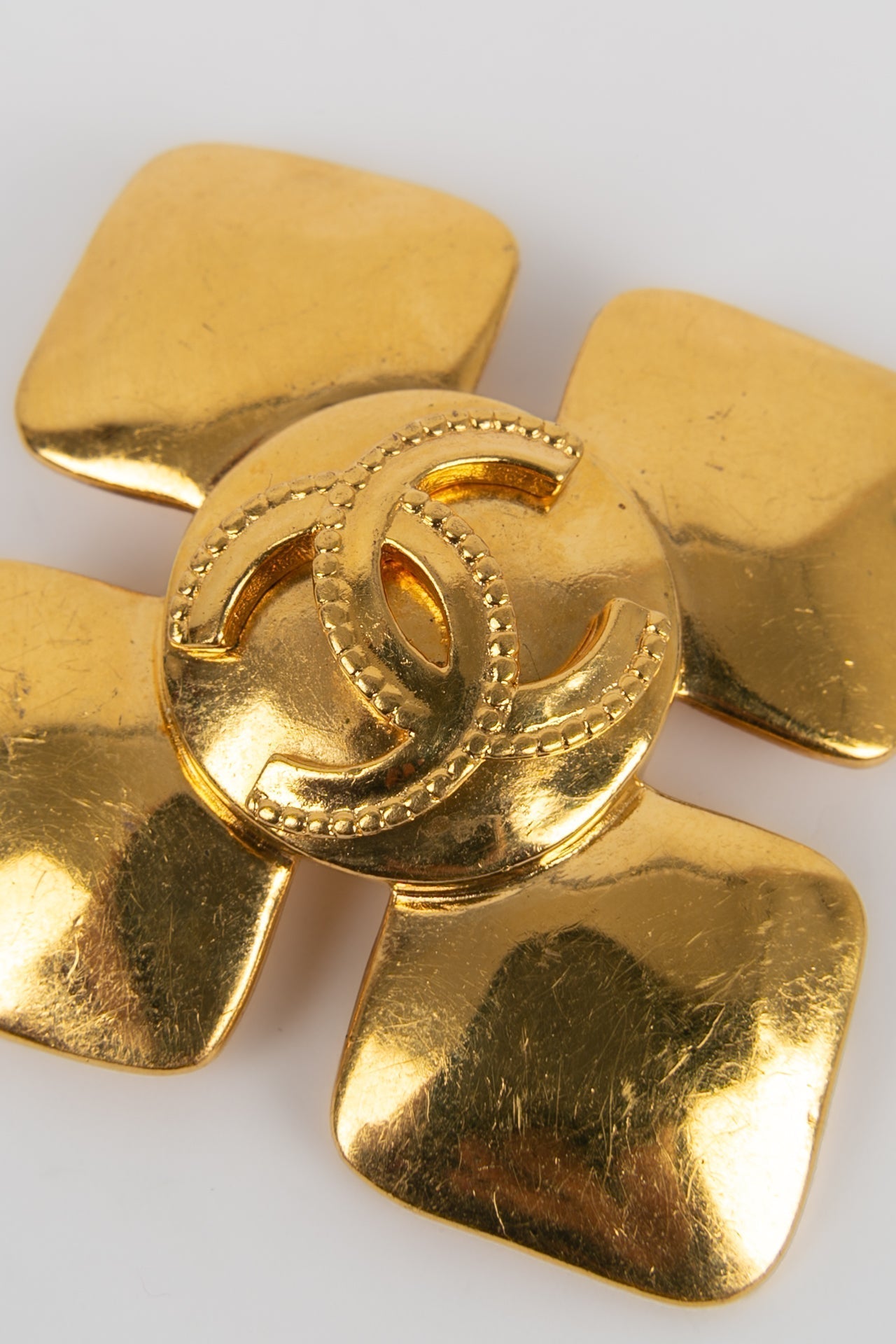 Broche Chanel Automne 1997