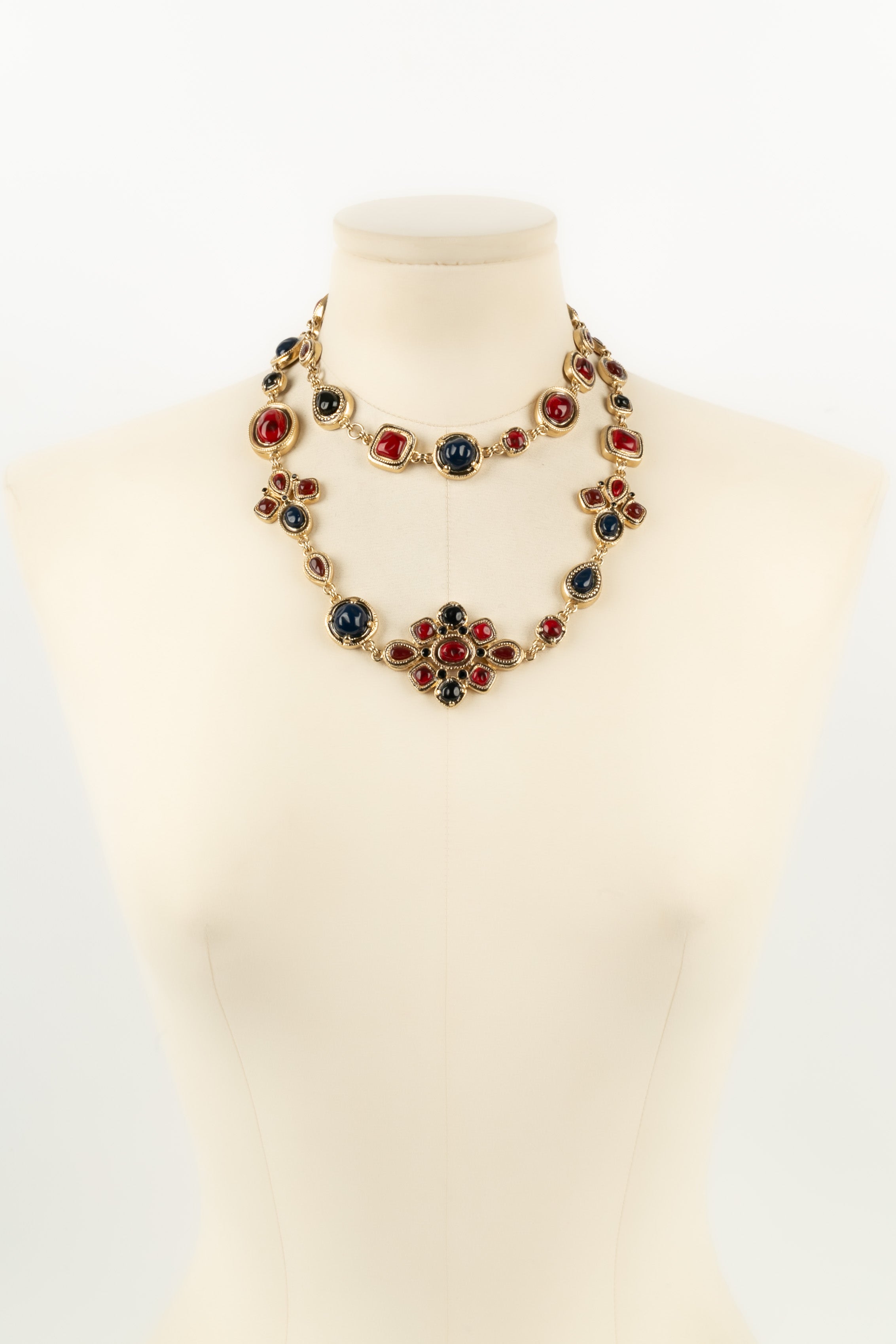 Collier Chanel Croisi��re 2010