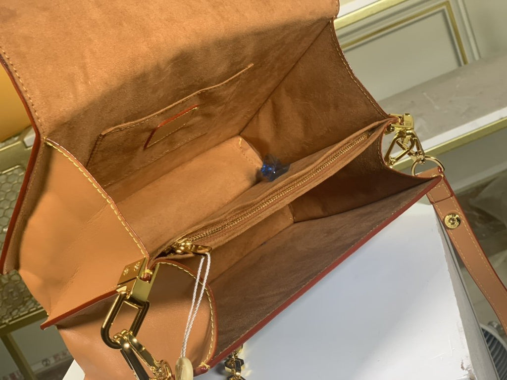 Designer Handbags louis vuitton 108