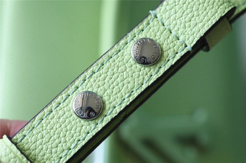Luxury - Louis Vuitton Bags - 092