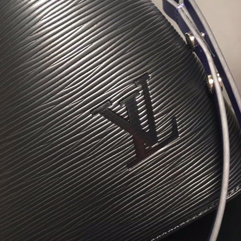 Louis Vuitton Luxury Bags 1968
