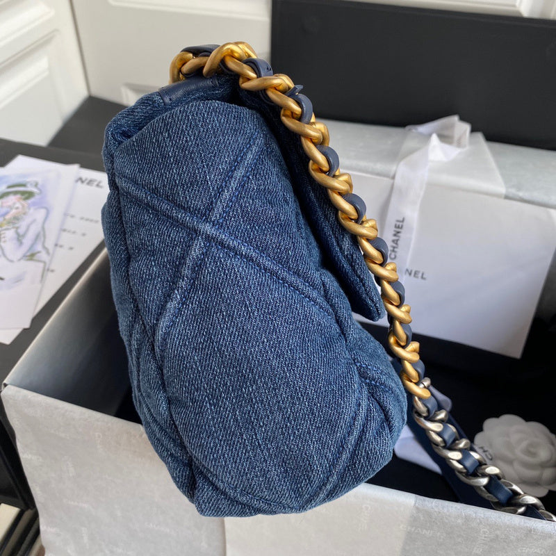 aura-bags - Chanel Bags - 7414