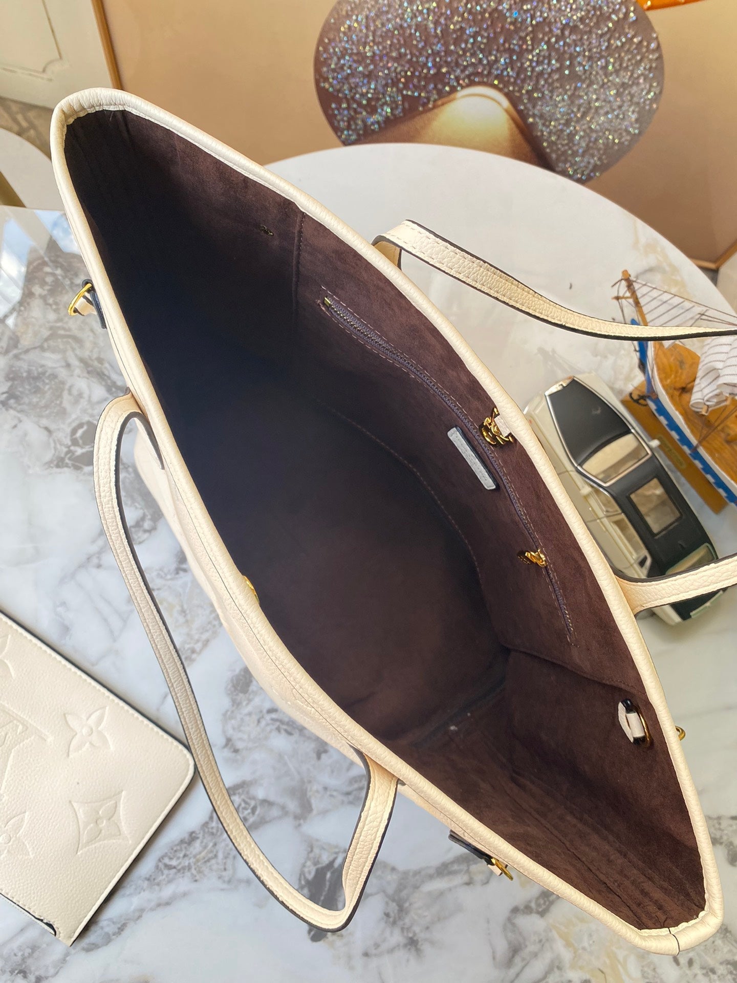 Luxury Bags Louis Vuitton  790