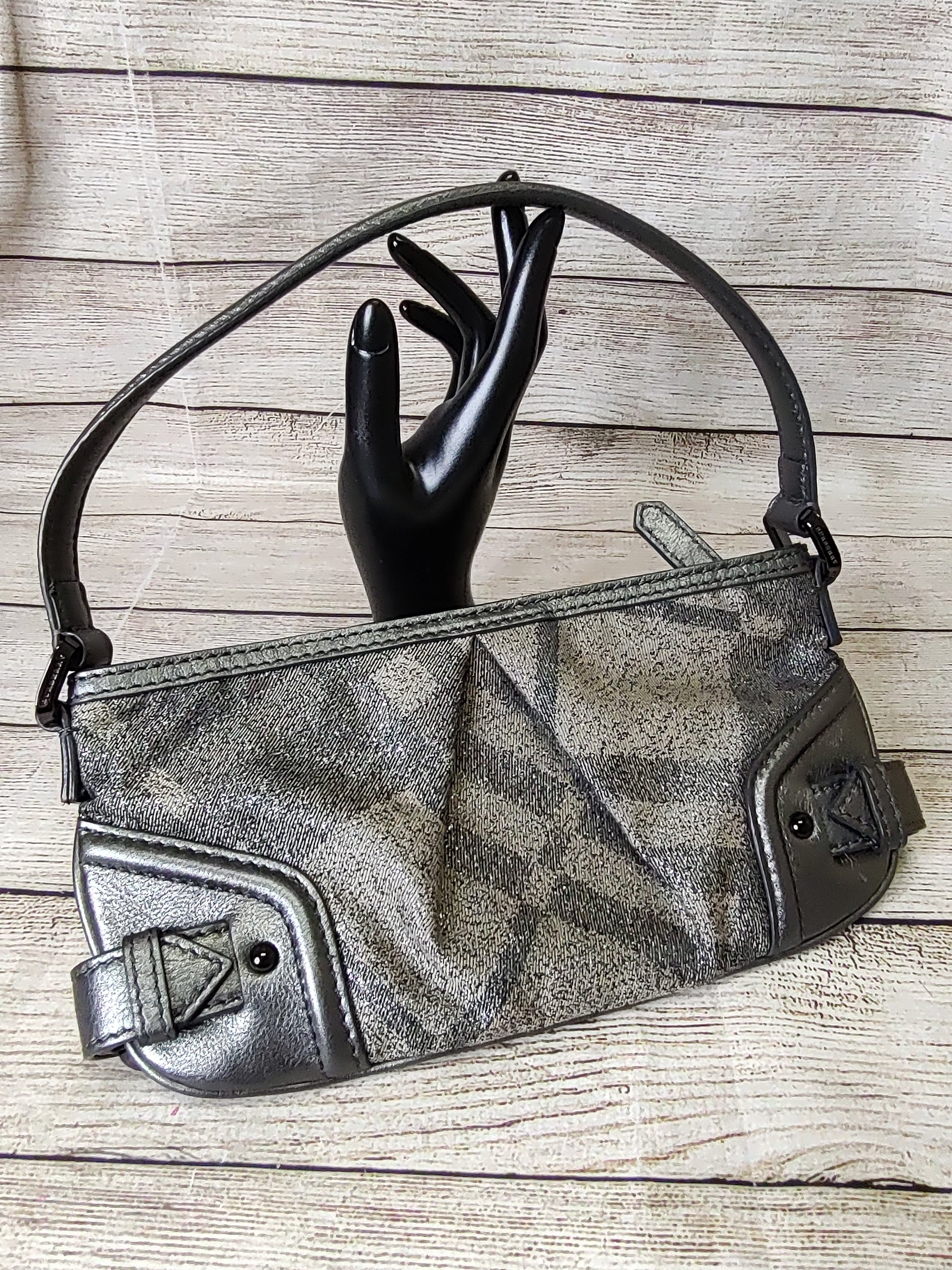 Handbag Luxury Designer By Burberry  Size: Small