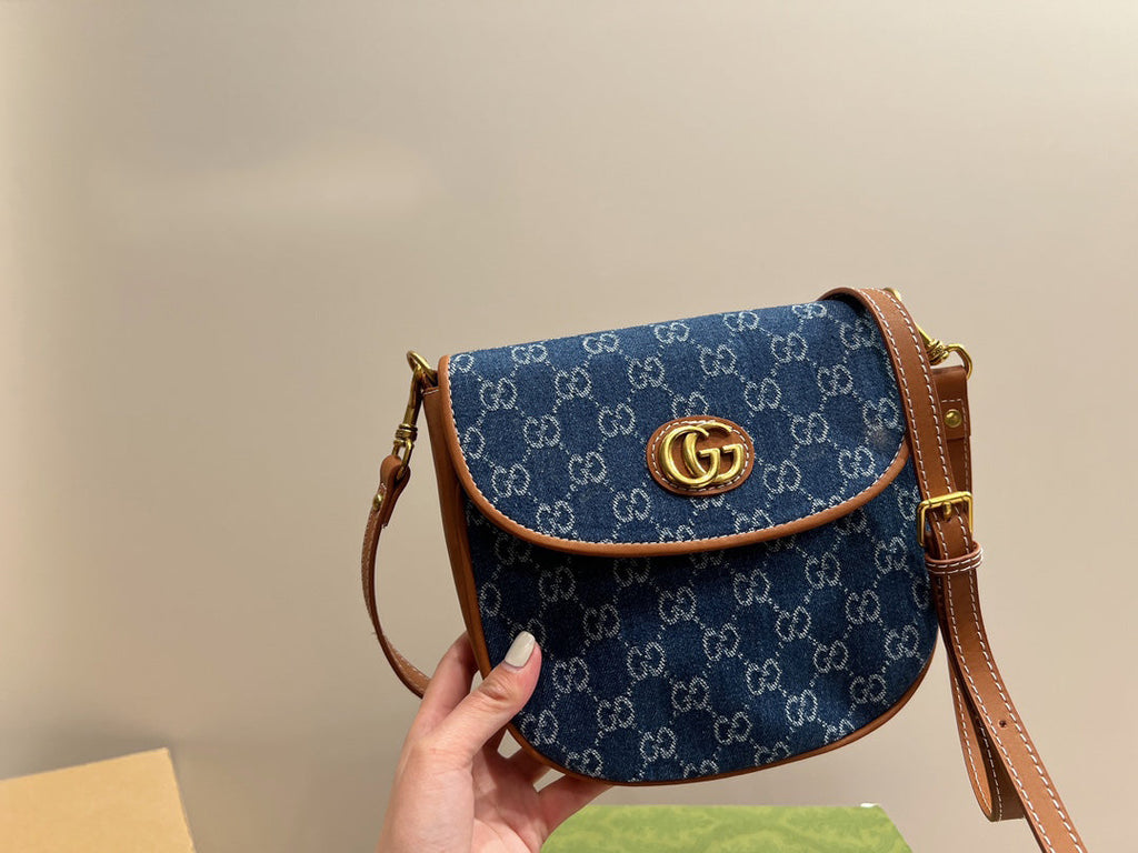 Luxury Bags Louis Vuitton  759