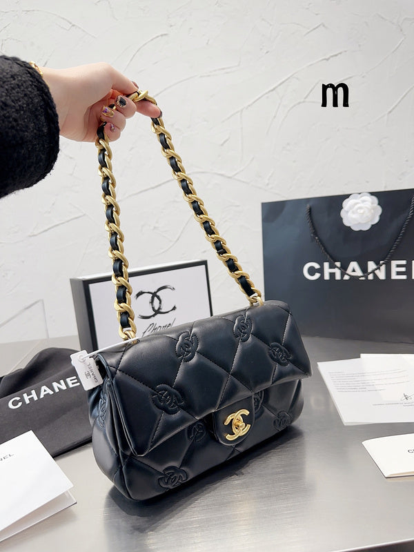 aura-bags - Chanel Bags - 7028