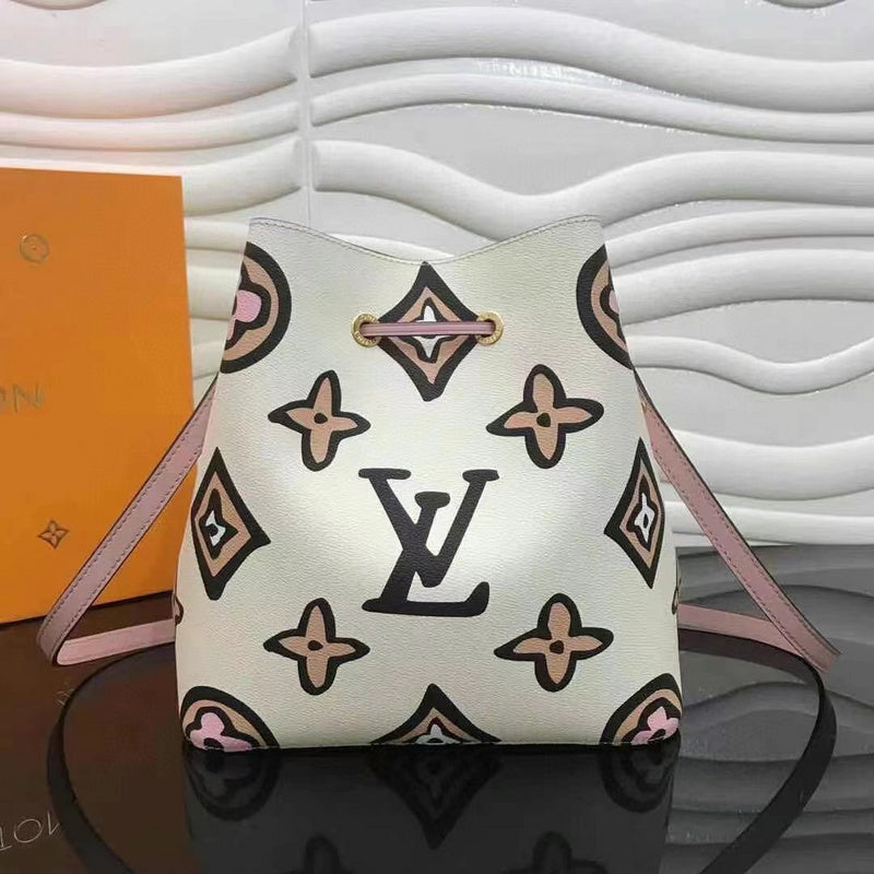 Louis Vuitton Luxury Bags 2559