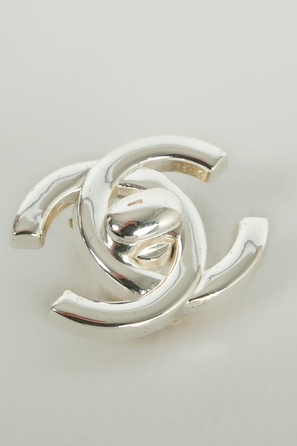 Boucles d'oreilles tourniquet Chanel