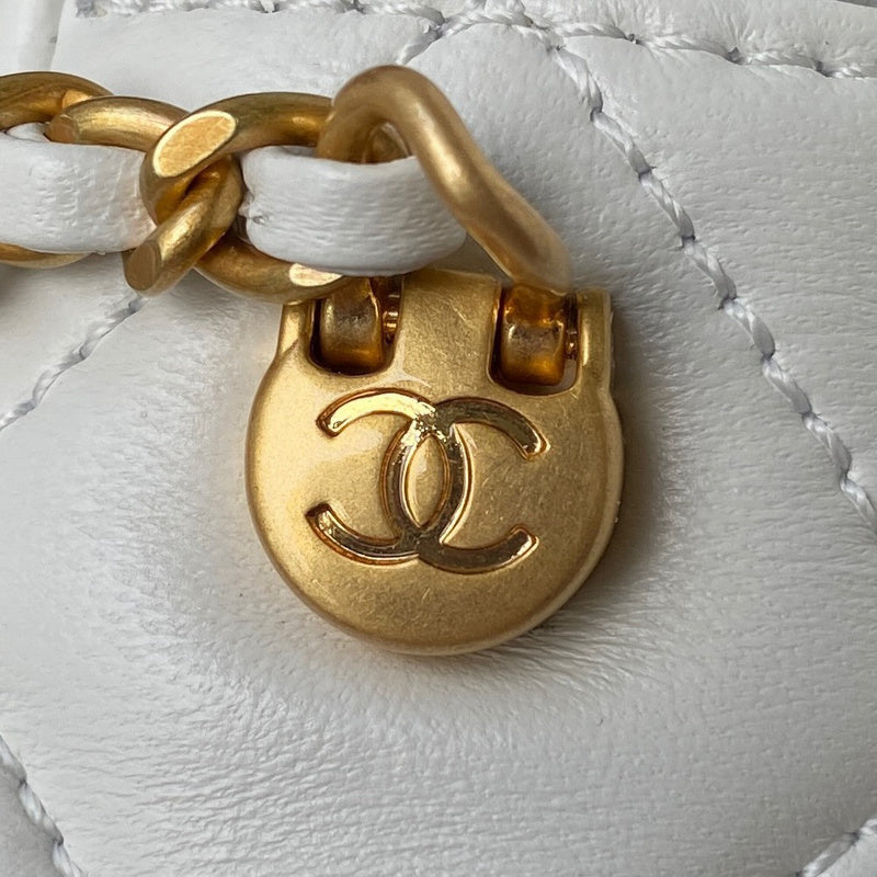 aura-bags - Chanel Bags - 7656