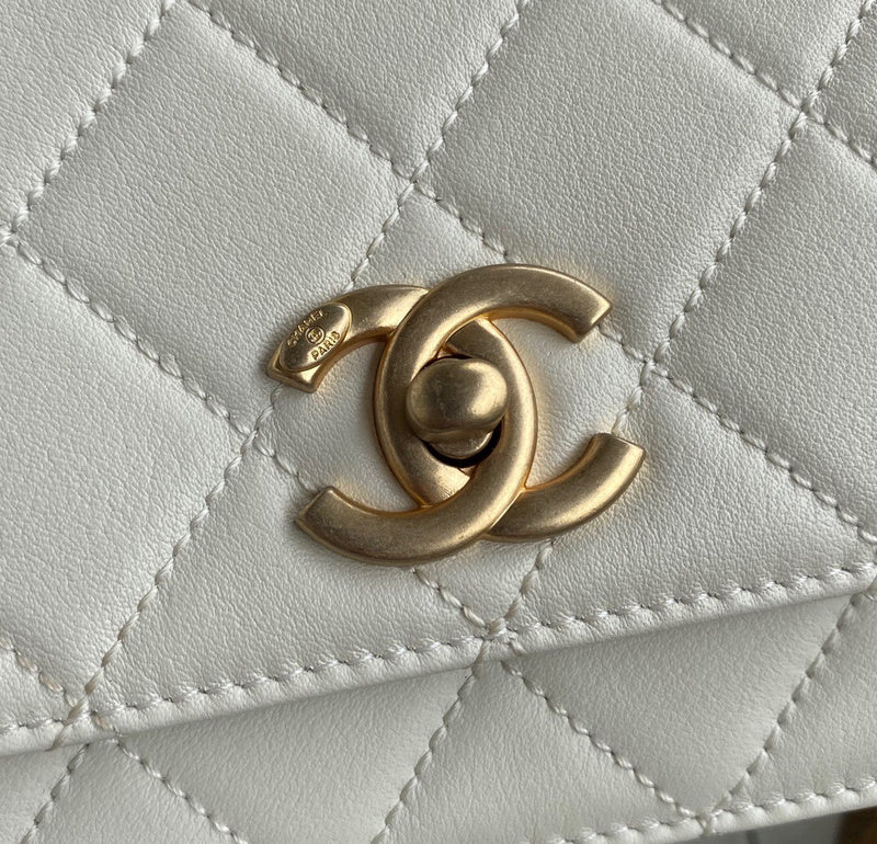 aura-bags - Chanel Bags - 7446