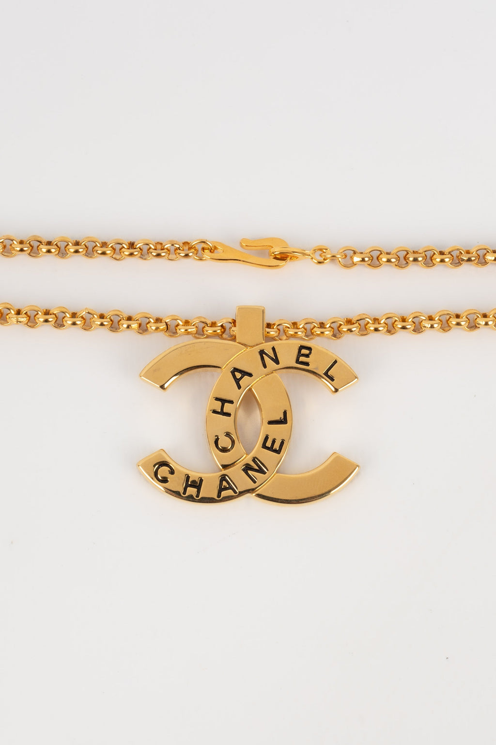 Collier cc Chanel
