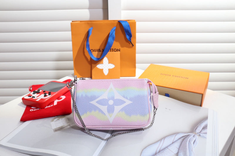 Louis Vuitton Luxury Bags 2770