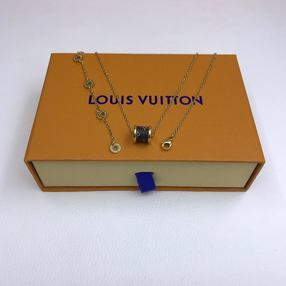 BG - Holiday Necklace louis vuitton024