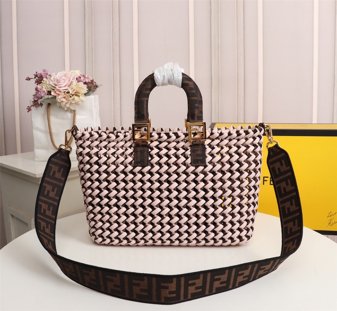 Designer Handbags Fendi 016