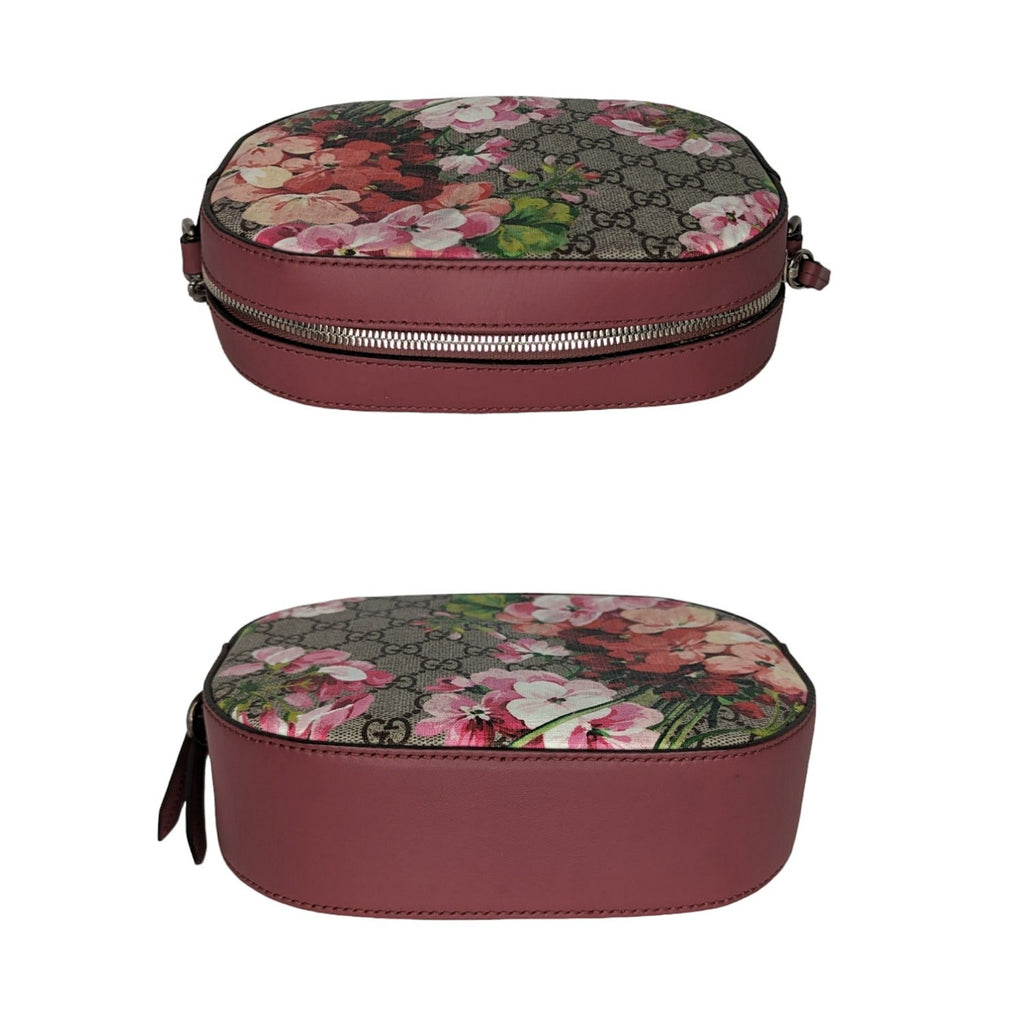 Gucci GG Supreme Blooms Mini Chain Shoulder Bag
