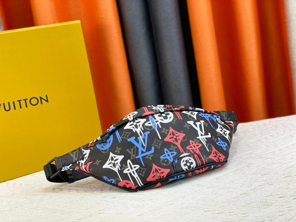 Luxury Bags Louis Vuitton  833